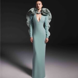 NWT long sleeve dress seafoam gown w/ deep Vneck extravagant taffeta roses XS